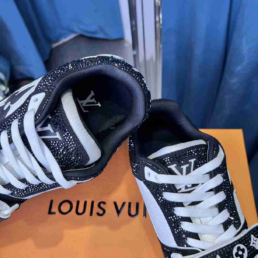 LV  sneakers LU0508