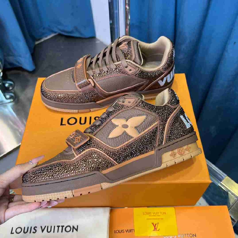 LV  sneakers LU0509