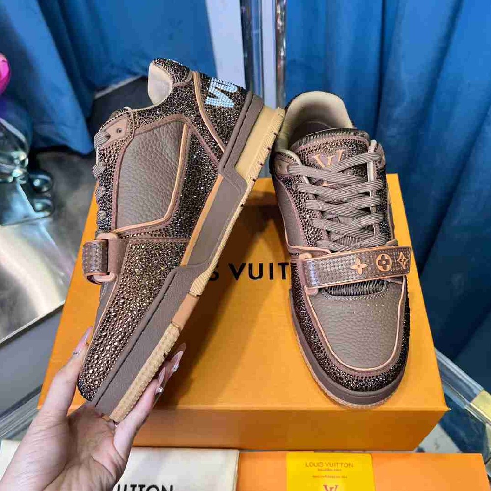 LV  sneakers LU0509
