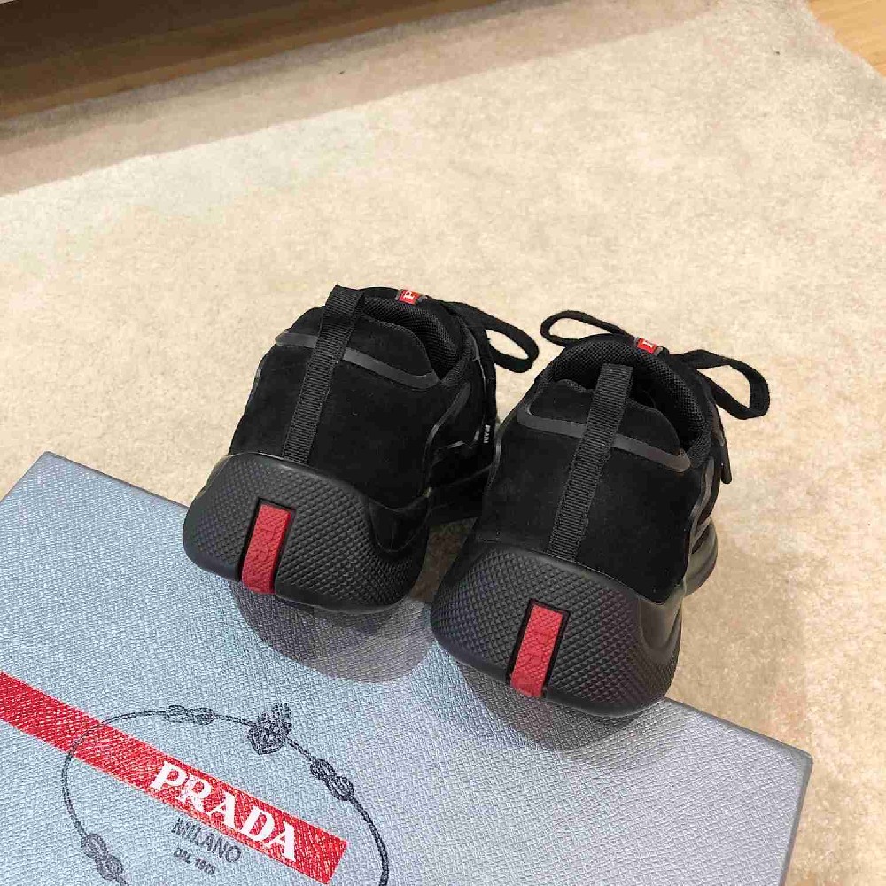 PRADA PL0076