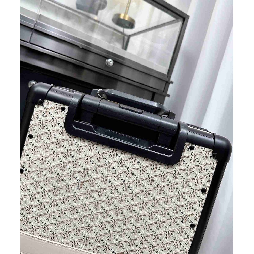 Goyard Suitcase LXX0032