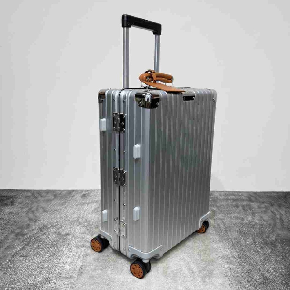 Rimowa  Suitcase LXX0051