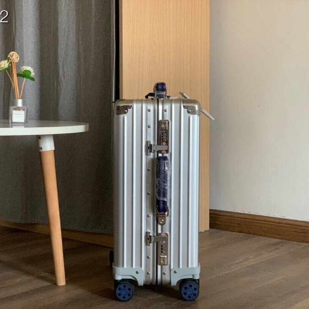 Rimowa  Suitcase LXX0058