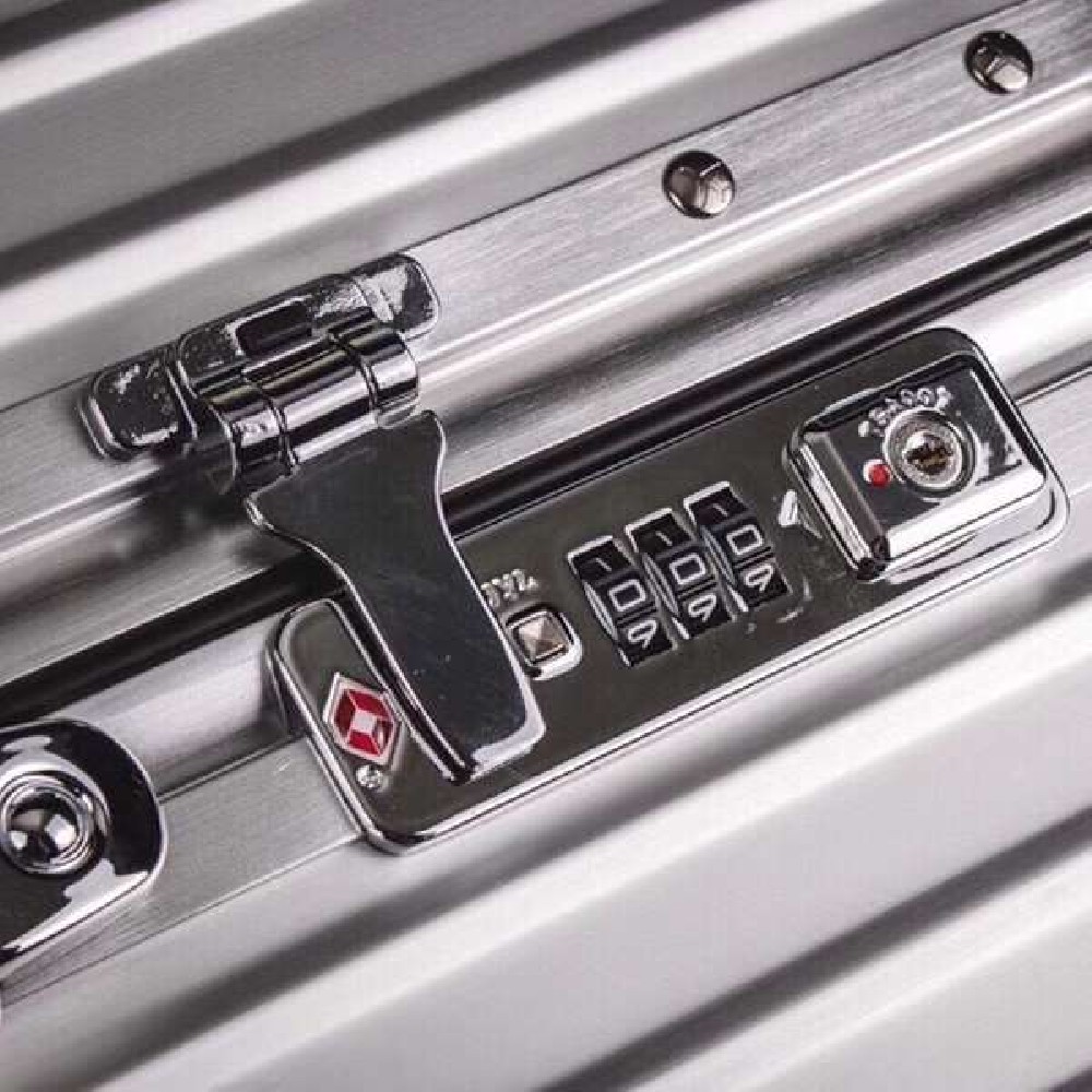 Rimowa  Suitcase LXX0058