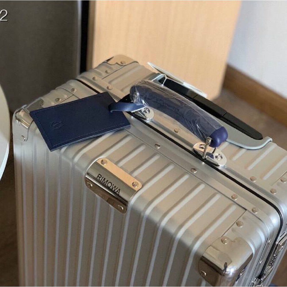 Rimowa  Suitcase LXX0058
