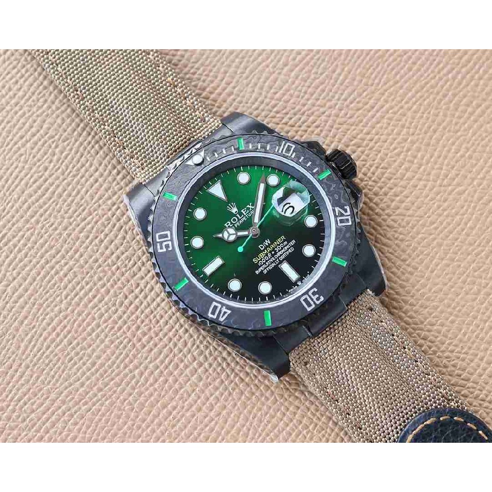 ROLEX  New Submariner 40MM RO1385