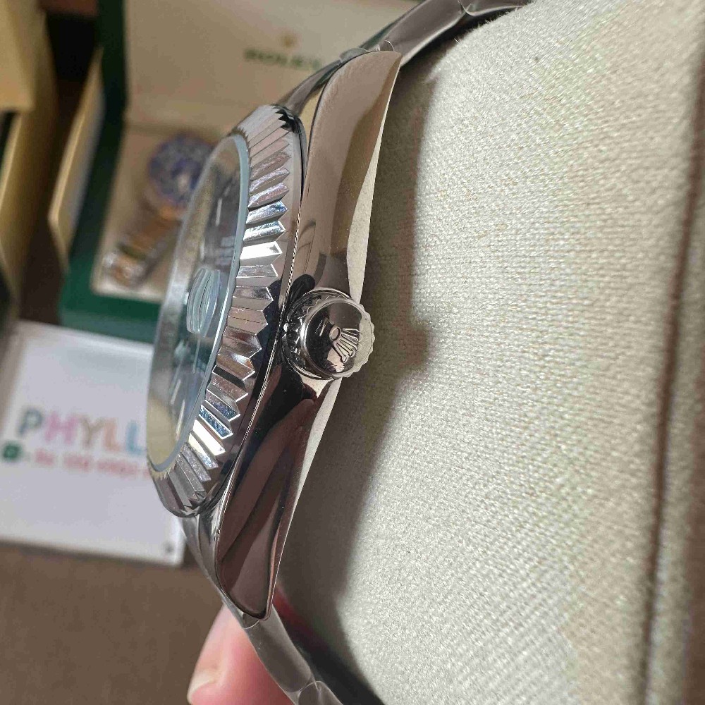 ROLEX Date just 41 RO1924